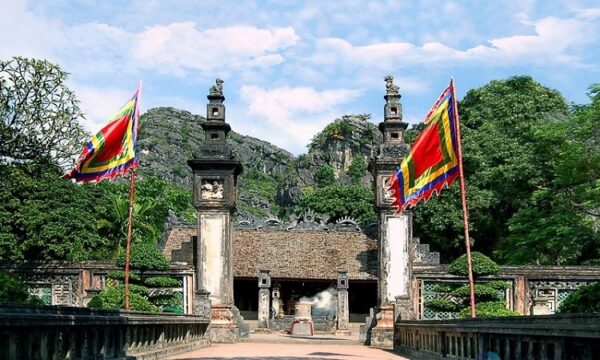 ĐỀN vua đinh tiên hoàng, toàn cảnh tràng an
